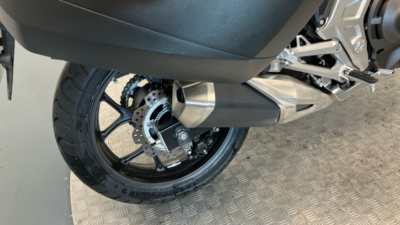 Honda NC750X DCT